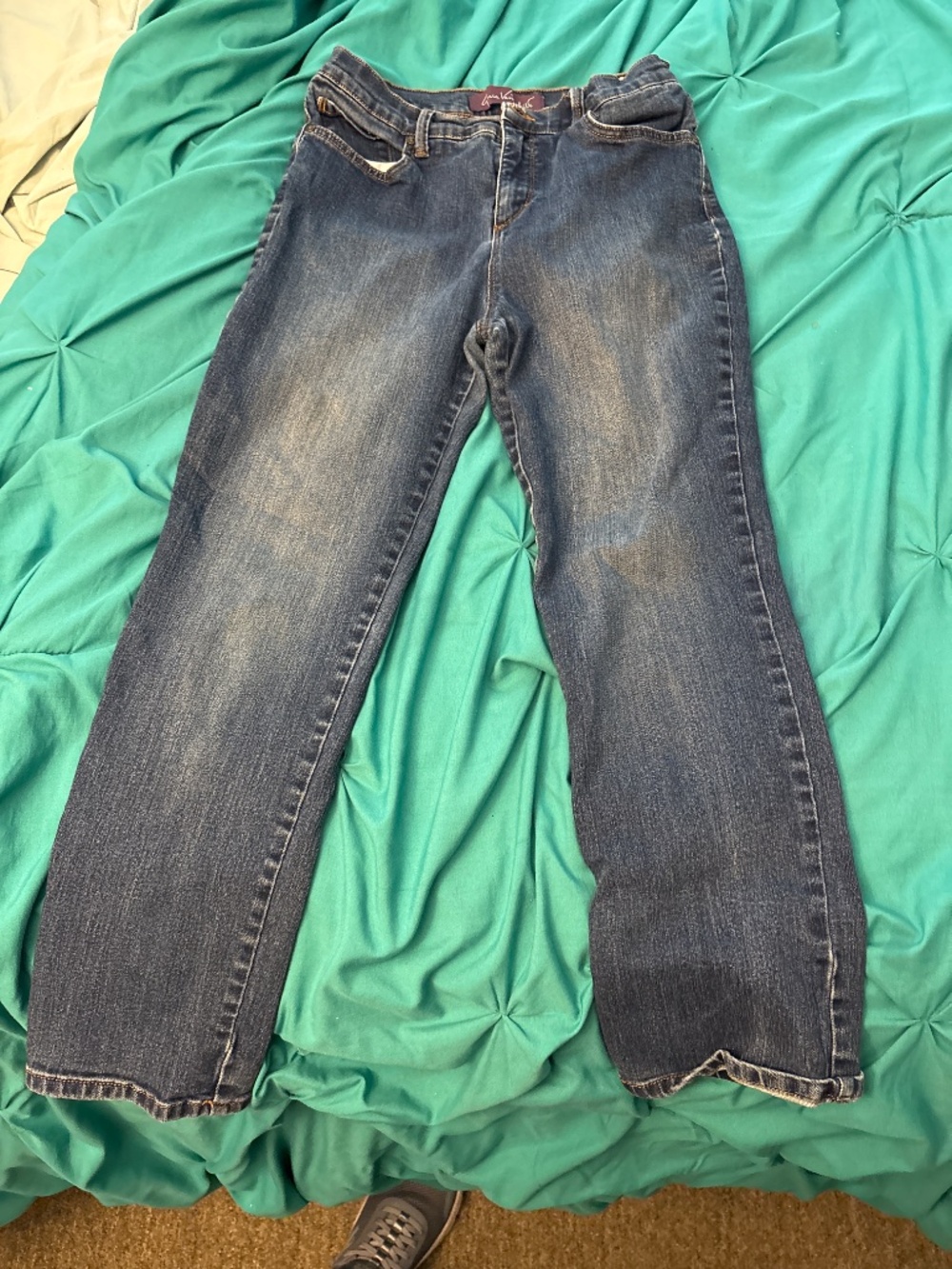 Jeans - Picture 3 of 3